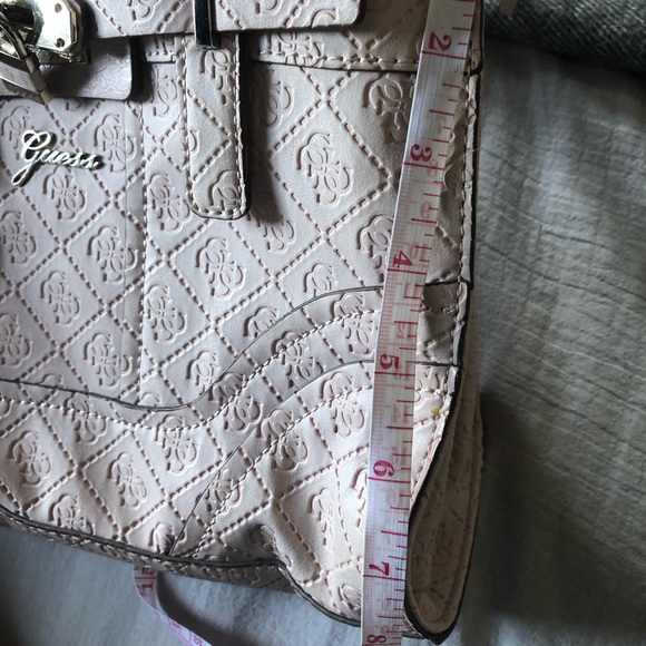 Light Pink Guess Purse - Picture 7 of 9